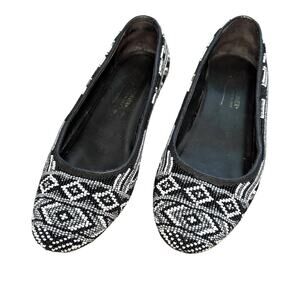 Donald J Pliner Hasin Ballet Flat Aztec Beading Black, Gray, White Size 6 EUC